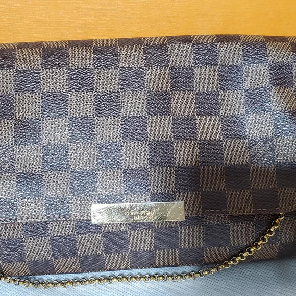 Authentic Louis Vuitton Damier Favorite MM SOLD - Picture 4 of 16